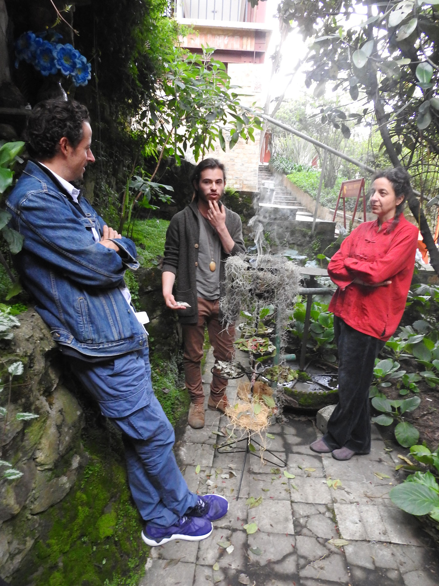 El curso espera abordar cuestiones relacionadas con el pensamiento científico en torno al estudio de la piedra, su composición y propiedades físicas y químicas